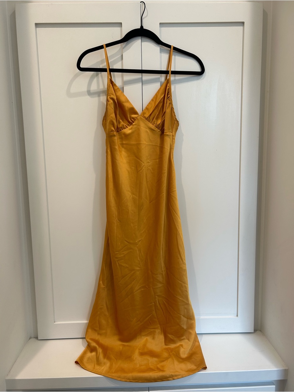 Abercrombie & Fitch Ruched Satin Slip Midi Dress – Gold/Marigold – Size Small Pe